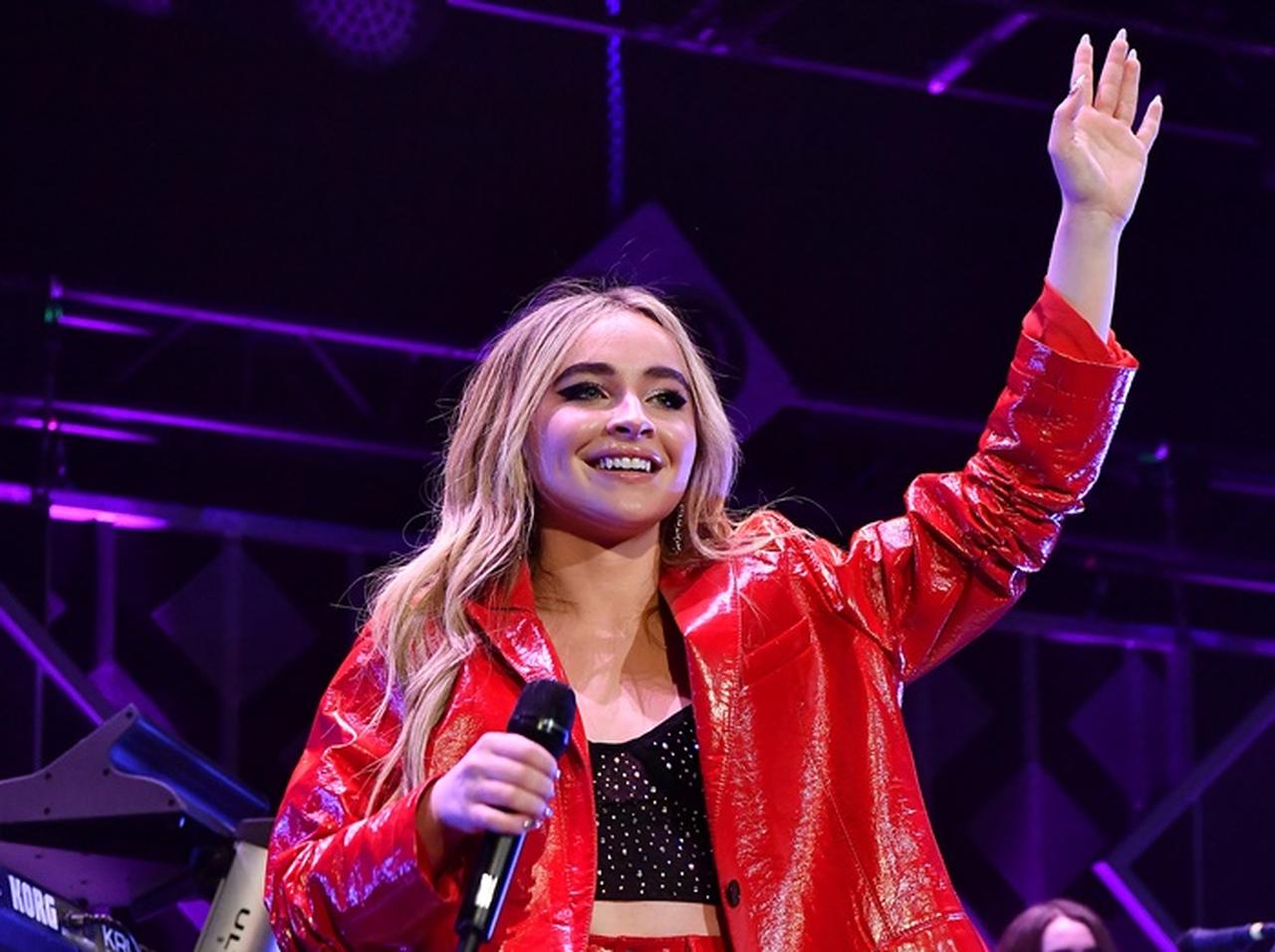 サブリナ・カーペンターが「日本語」をSNSでフル活用、とくに好きな言葉は…