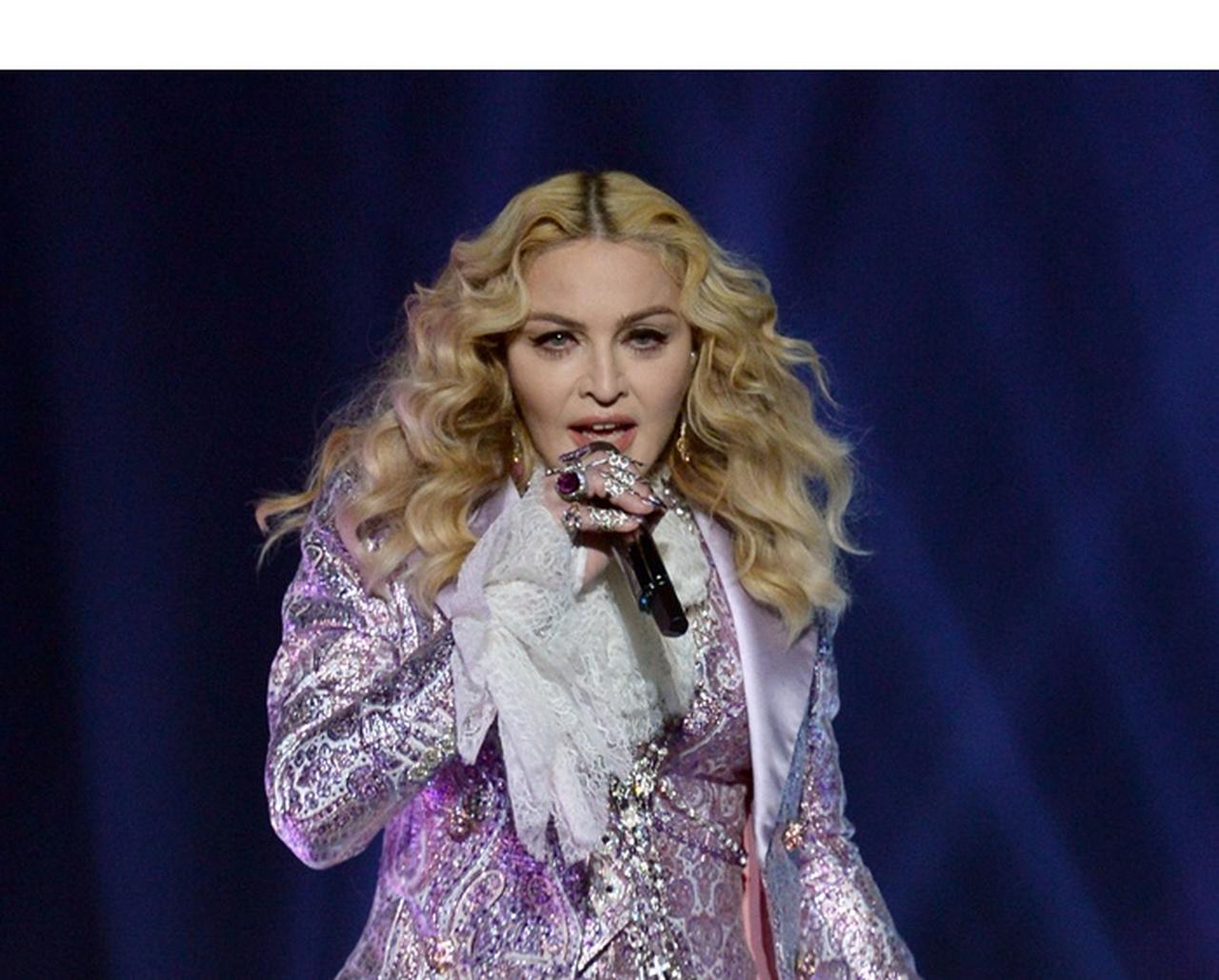 マドンナ、約4年ぶりのアルバムをリリースか？謎の文字が浮上