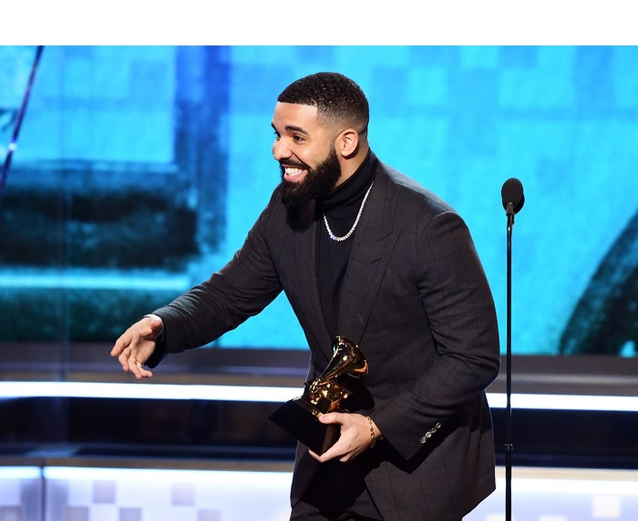 ドレイク、ゴミ箱から出てきた母親への手紙が80万円で売られる