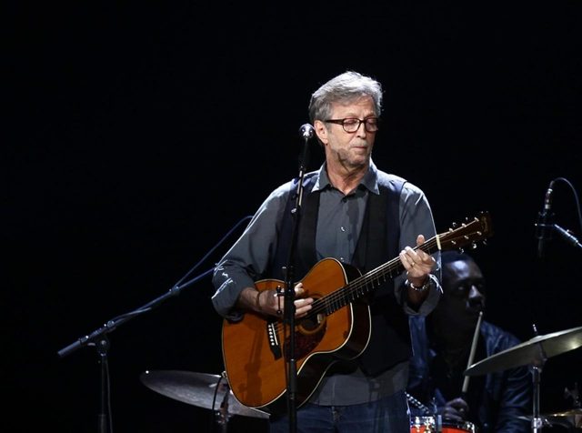 エリック・クラプトン、日本で必ず行く場所は〇〇屋さん