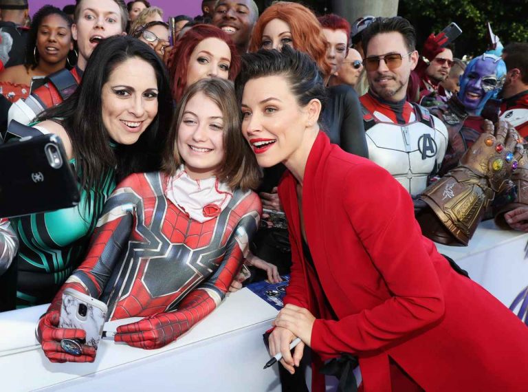 『アベンジャーズ/エンドゲーム』女優、宇宙が舞台のSFサスペンスドラマで主演に