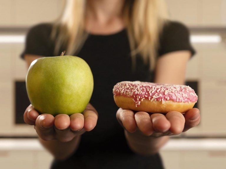 100キロに迫った産後太りから、プロ根性で食事カットのダイエット！