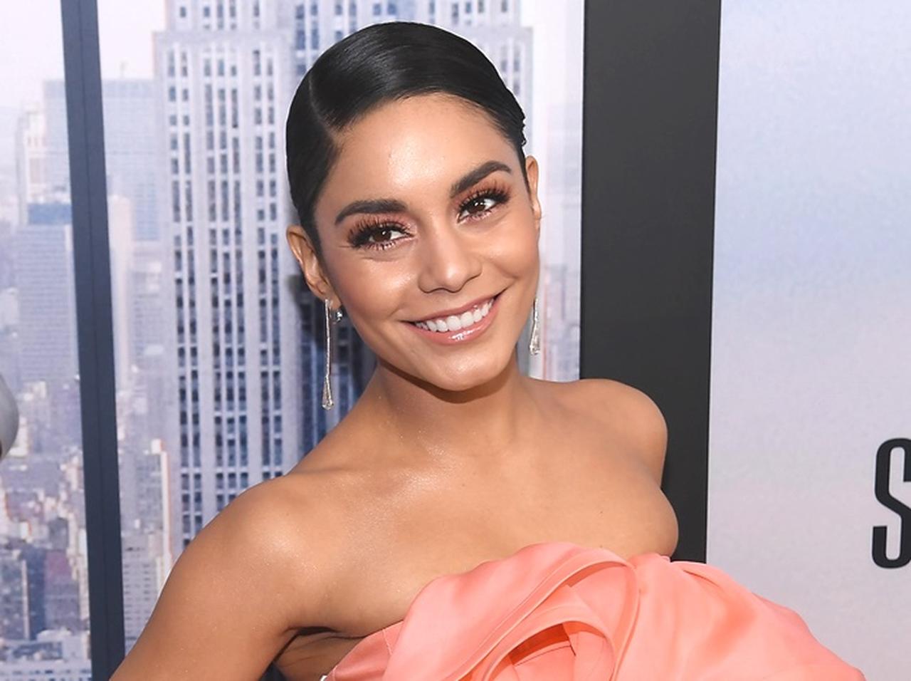 「もう高校生の肌じゃない」現実に直面したアラサーのヴァネッサ、セルフ美容法で若さをゲット！