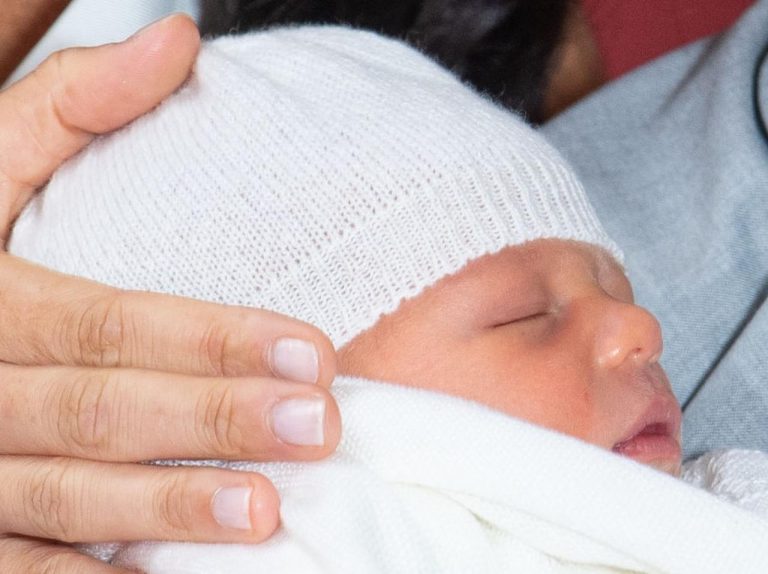 千円が十万円に！英ロイヤルベビーの名前当て、「賭けの配当金」がやばいことに