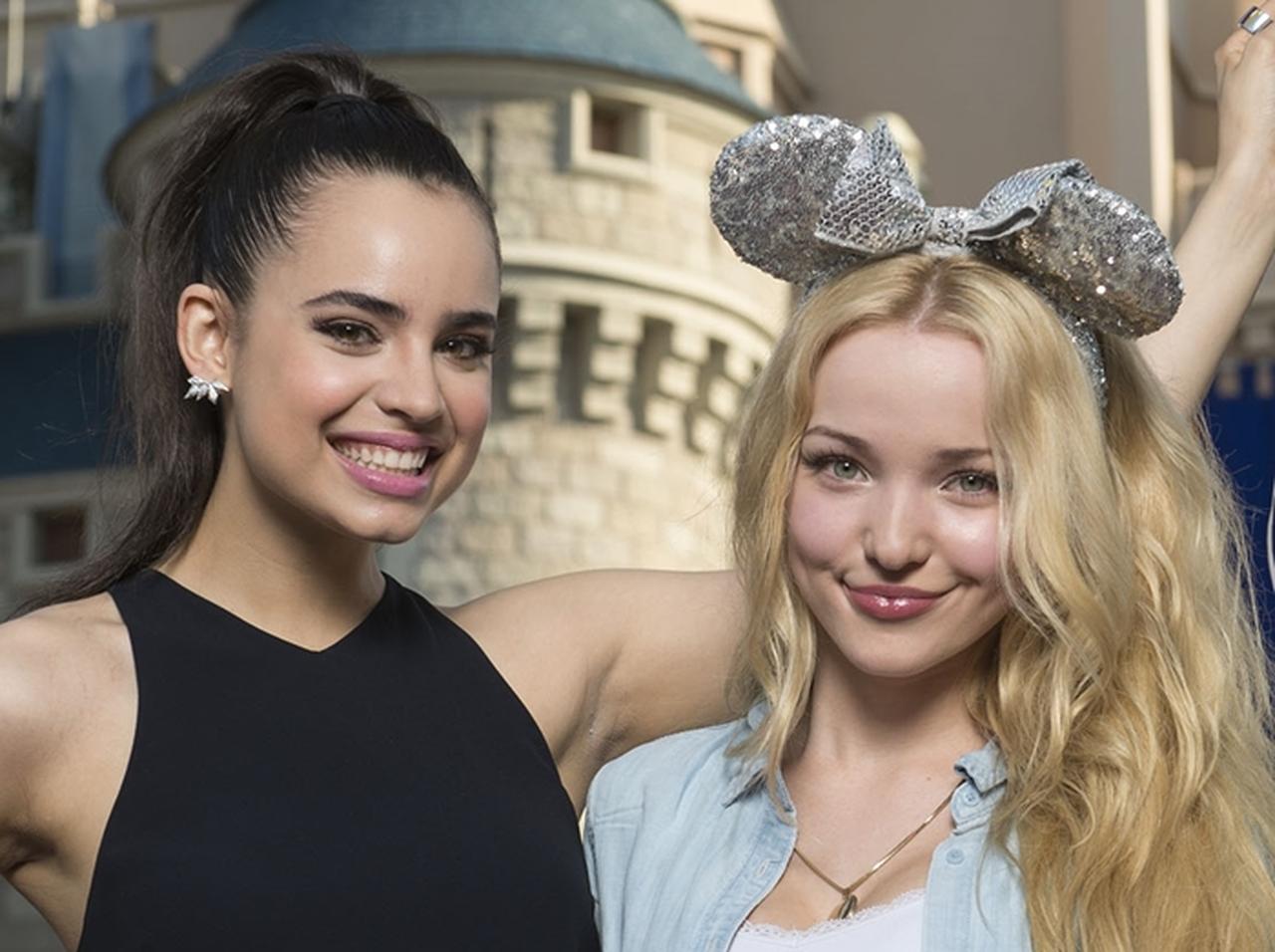 ダヴ・キャメロン、メグ・ドネリーらディズニースターがディズニーリゾートに大集結