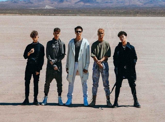 ホワイ・ドント・ウィー、「アンビリーバブル」ＭＶで砂漠に変化を起こす