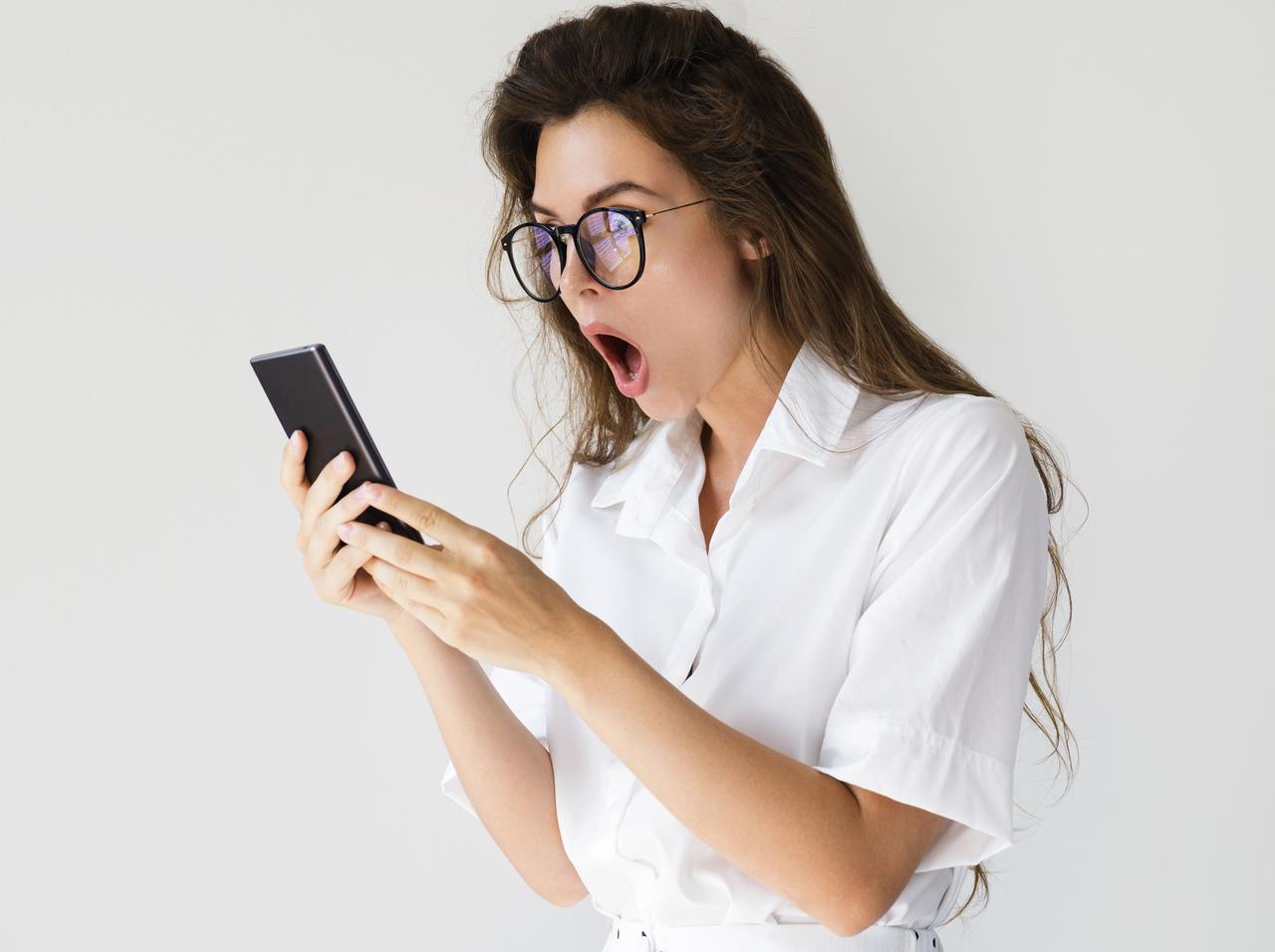 バーガーキングで大暴れした女性、『アソコ』に7本もの「アレ」を隠し持つ