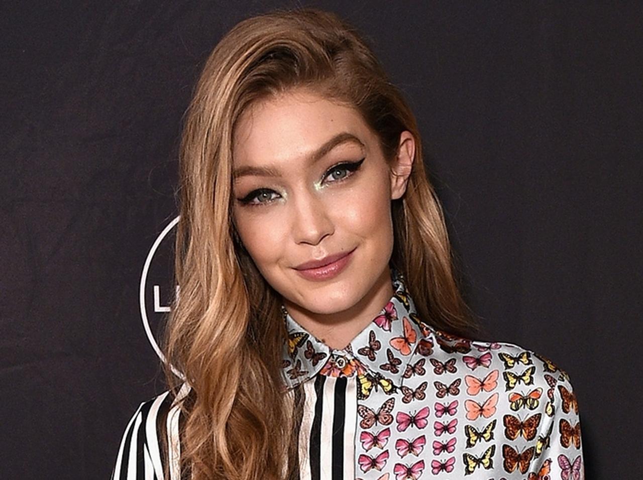 ジジ・ハディッドがハッキングの被害に！攻撃的な内容がツイートされる