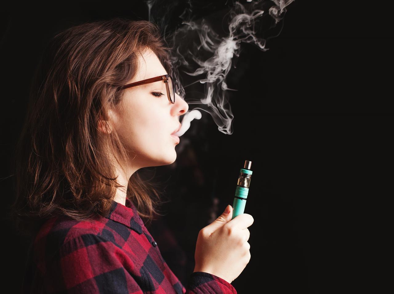 FDAは「電子タバコ」を規制すべき、アメリカ連邦裁判所の判決