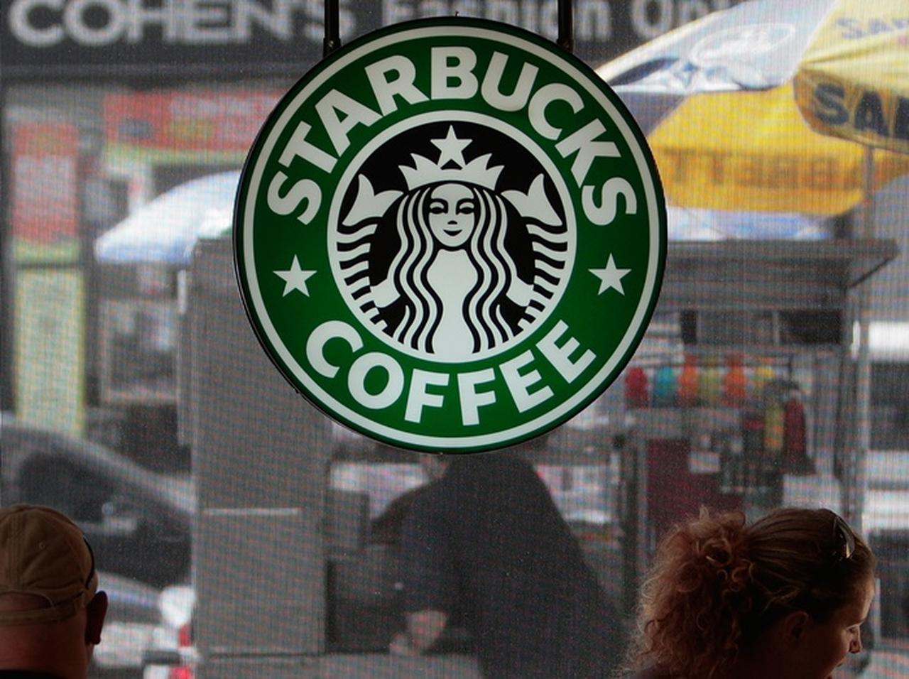 スターバックス、人がいる場所で使うべきでない「有毒な殺虫剤」を使用して訴えられる