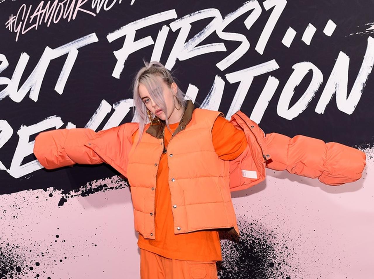 ビリー・アイリッシュ、いつも「ダボッとした服」を着てる理由が独特