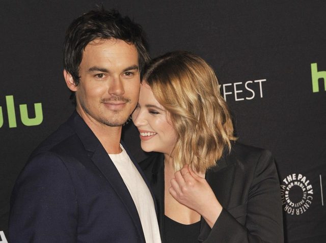 タイラー・ブラックバーン、アシュレイ・ベンソンとの熱愛説の「真相」を明かす