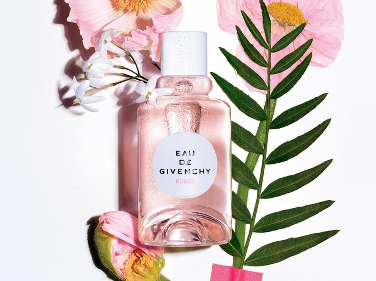 ジバンシイから、花々の朝露のような繊細なフレグランス「オーデ ジバンシイ ロゼ オーデトワレ」発売