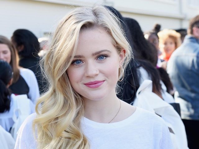 リース・ウィザースプーン、「瓜二つの娘」の彼氏が父親にそっくり