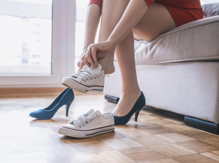 世界各国のKuTooは?ハイヒールを履いても履かなくてもいい「選択肢」を