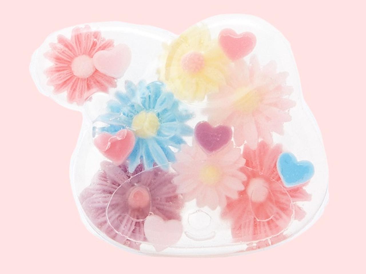 「リィリィ×サンリオキャラクター」のフラワーソープが新発売