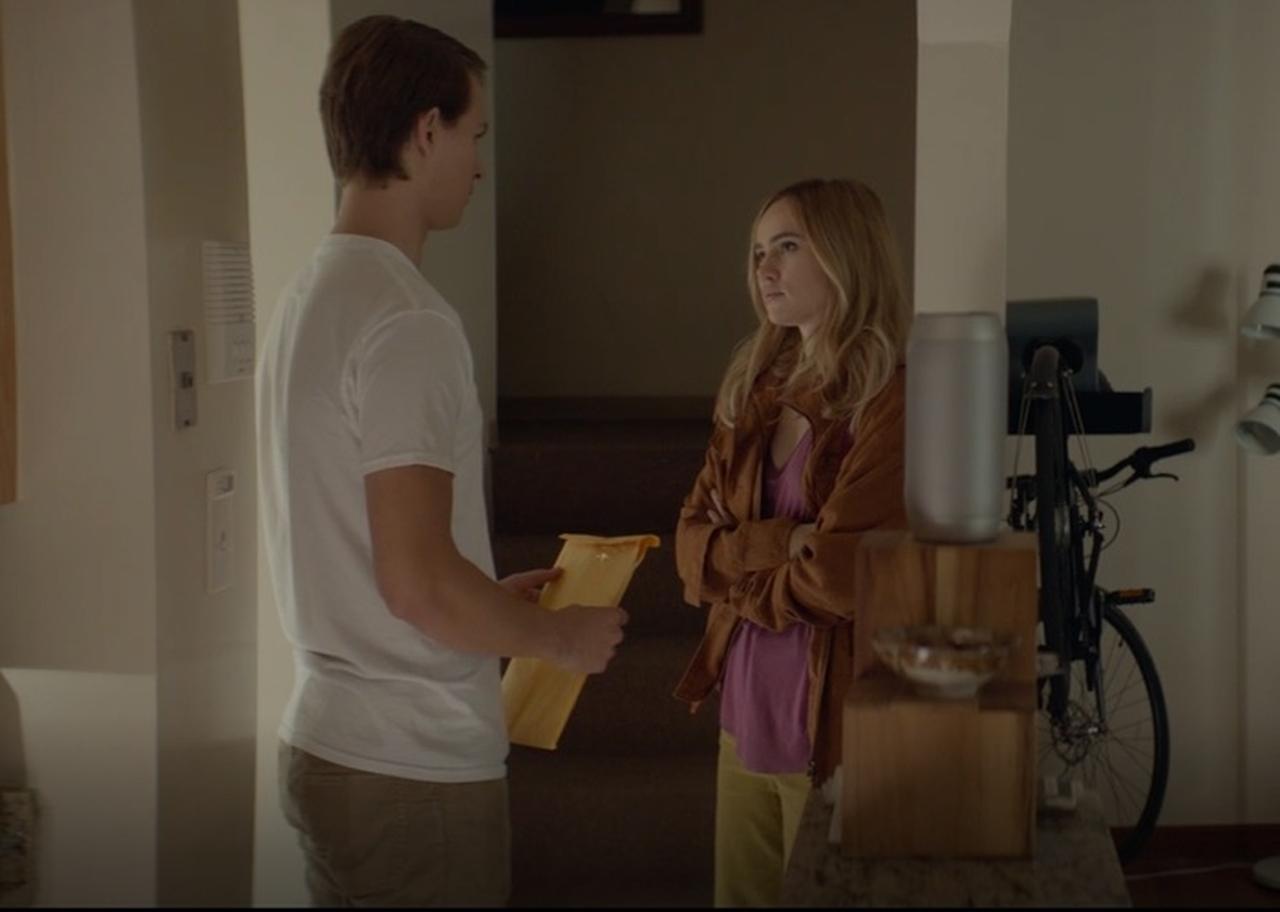 二重人格での平穏な暮らしは「彼女」に出会うまで完璧だった、『ジョナサン-ふたつの顔の男-』