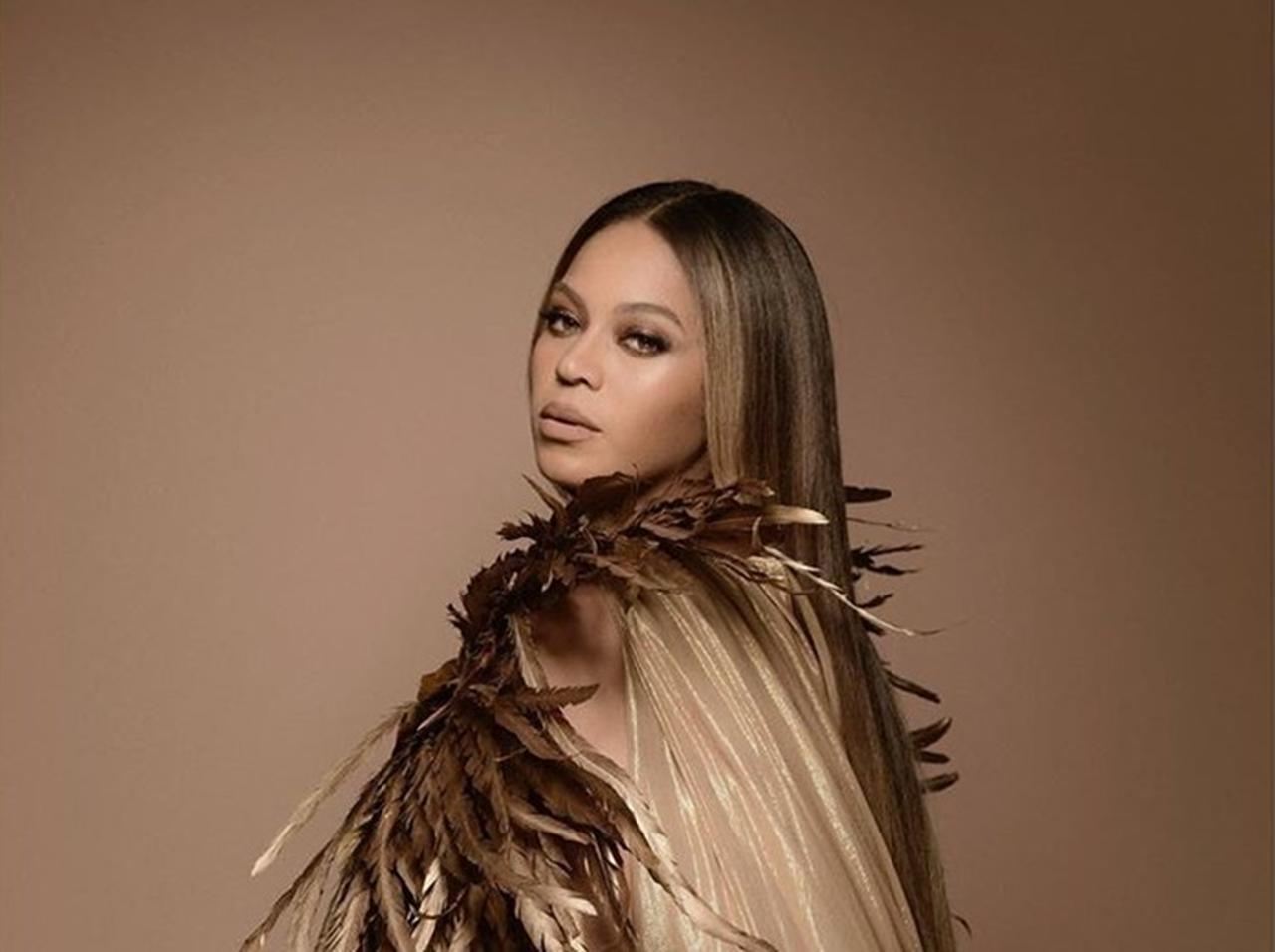 ビヨンセ、まさに『ライオンキング』な強すぎる衣装は圧巻