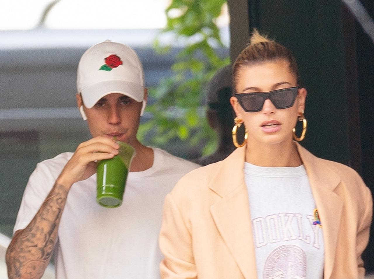 ヘイリー・ビーバー、夫ジャスティンが原因でコスメライン商標登録が却下