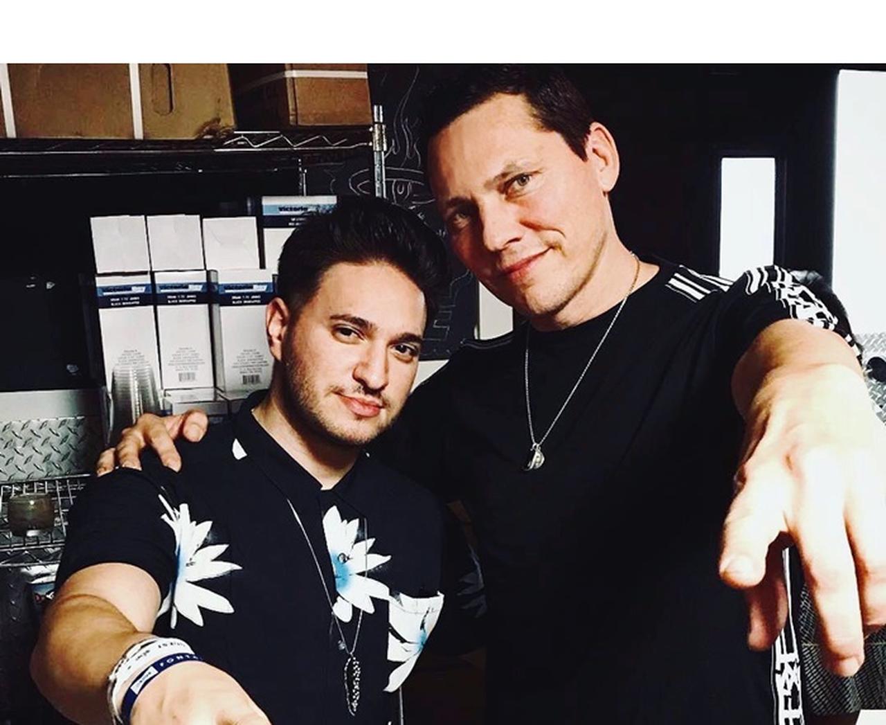 ティエスト、ジョナス・ブルー&リタ・オラとのコラボ曲について語る【インタビュー】