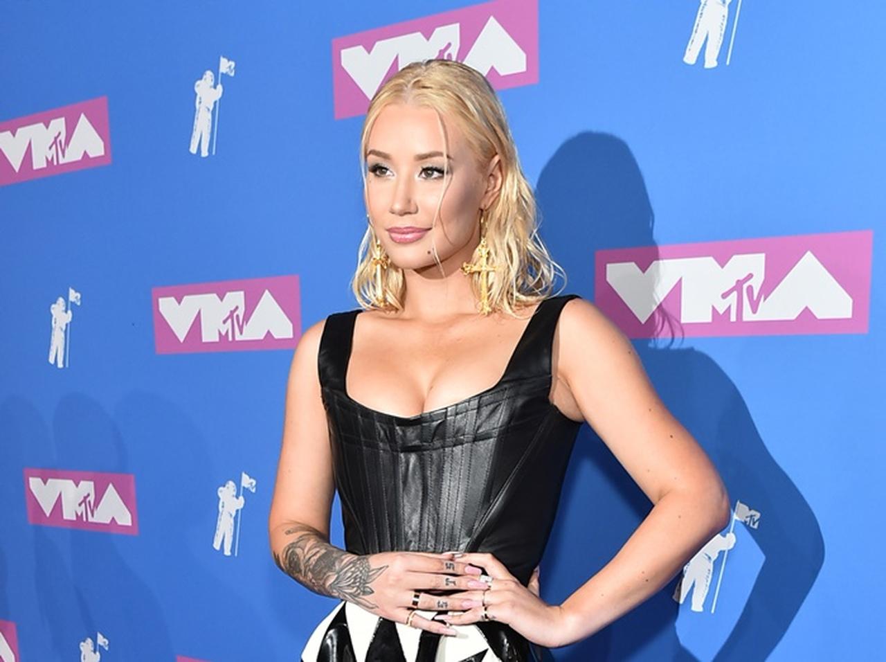 イギー・アゼリア、「ヌード流出騒動」にアダルトサイトが粋な対応