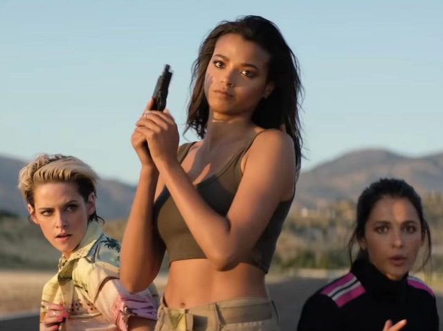 『チャーリーズ・エンジェル』の予告編が公開！アリアナ＆マイリーのコラボ曲音源も