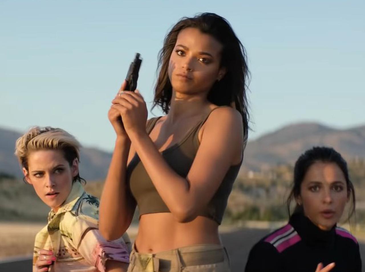 『チャーリーズ・エンジェル』の予告編が公開!アリアナ&マイリーのコラボ曲音源も