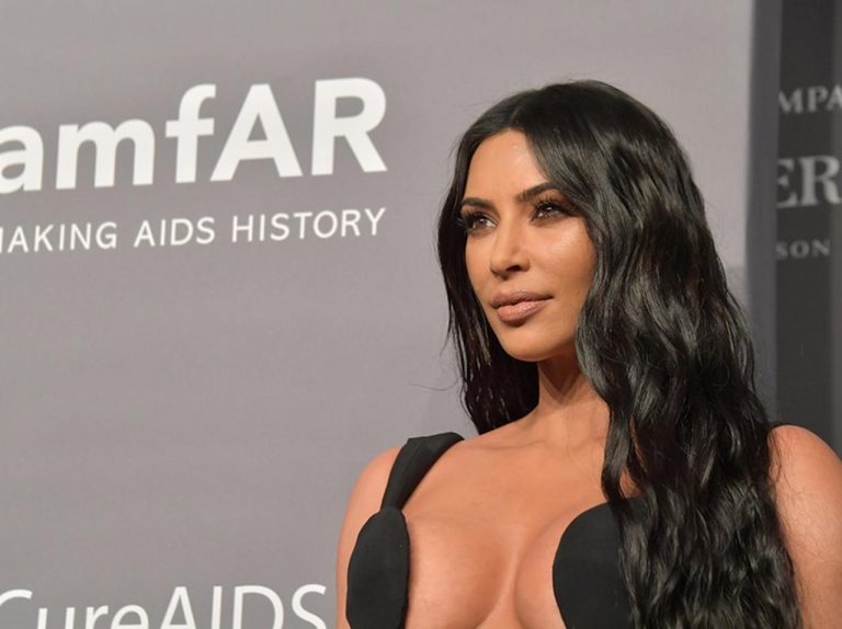 キム・カーダシアンがとった「斜め上な行動」に絶賛の嵐