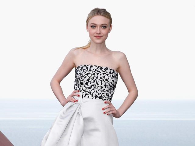 ダコタ、アスリートの血？日々のエクササイズとメンテンナンス法がストイック！