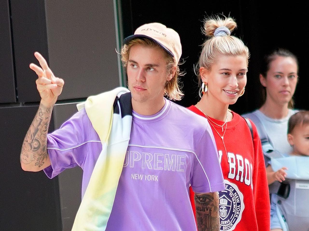 ヘイリー・ビーバーが来日、ジャスティン・ビーバーも一緒の可能性は?