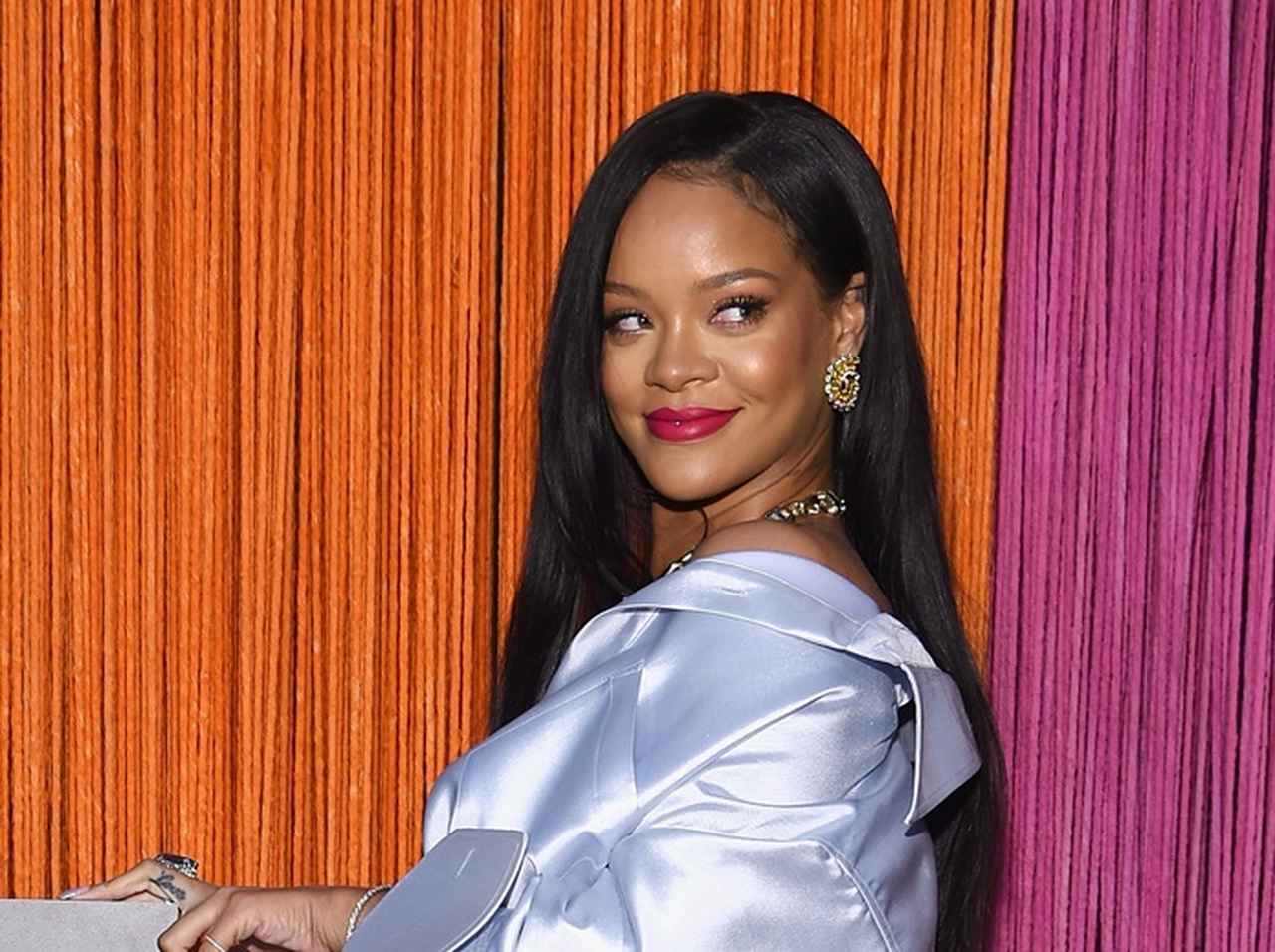 リアーナ、自分に「そっくりな少女」が激似すぎて言葉を失う