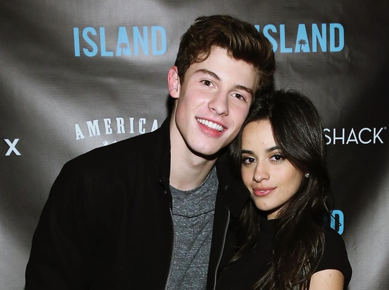 ショーン・メンデス、「手つなぎデート」の翌日もカミラ・カベロと“べったり”