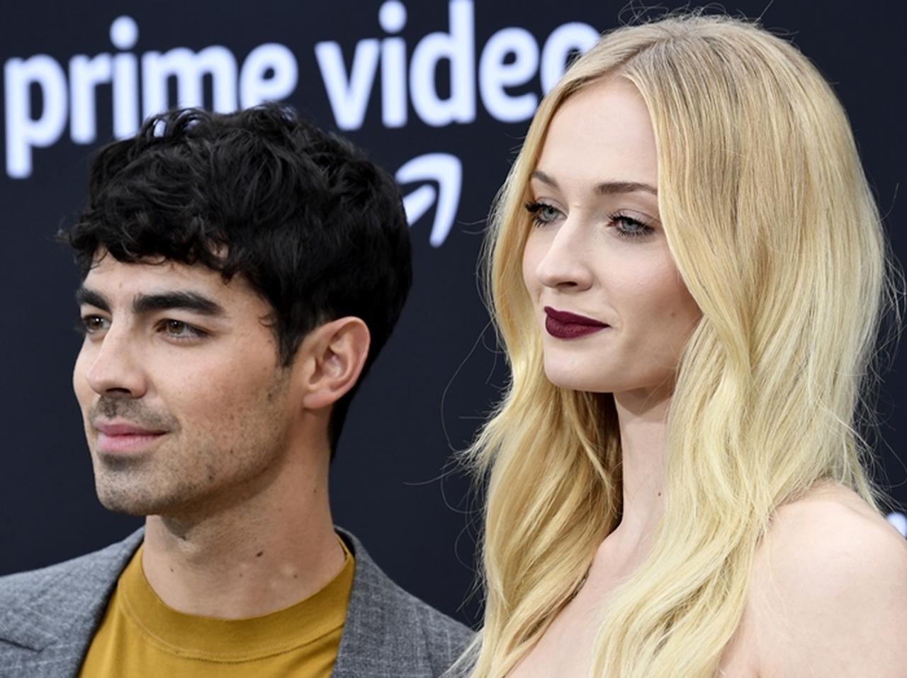 ソフィー・ターナーとジョー・ジョナス、愛犬が事故死するも起訴できず