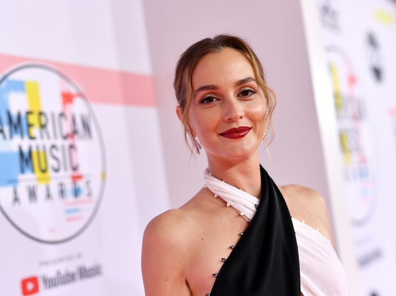 レイトン・ミースターが「女性支援」のために作ったアイテムが人気すぎてほぼ完売