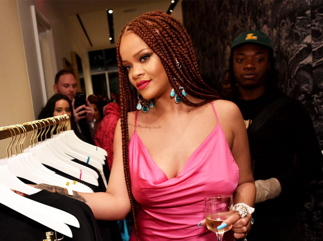 リアーナ、監修ブランド店舗で「見慣れない体形のマネキン」起用し喝采