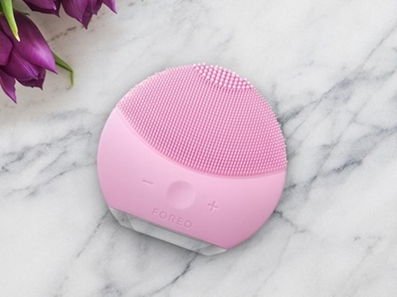 皮脂汚れが気になる梅雨&夏にぴったり!海外で話題の洗顔器をチェック