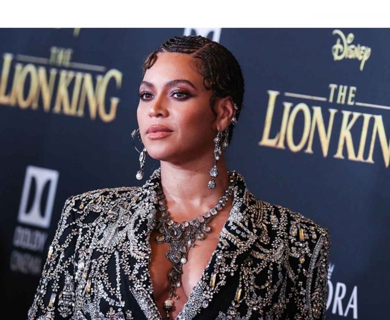 ビヨンセが7歳娘と親子コーデをするとこうなる