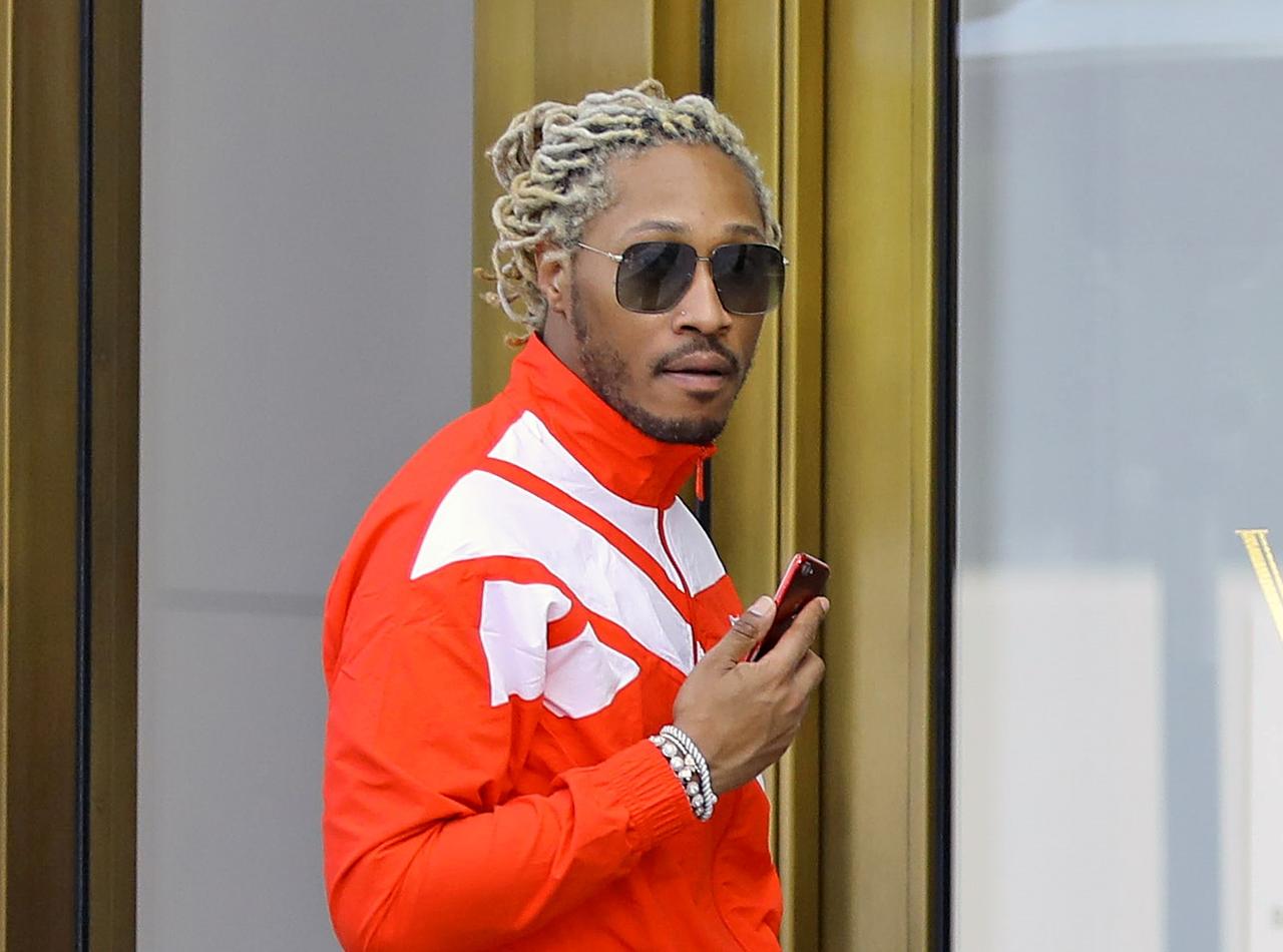 ラッパーのフューチャーのボディガードが空港でKOされる