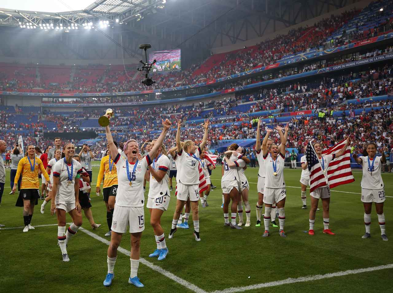 ワールドカップ決勝後のサポーターによる「ある言葉」の大合唱、その胸アツな理由とは？