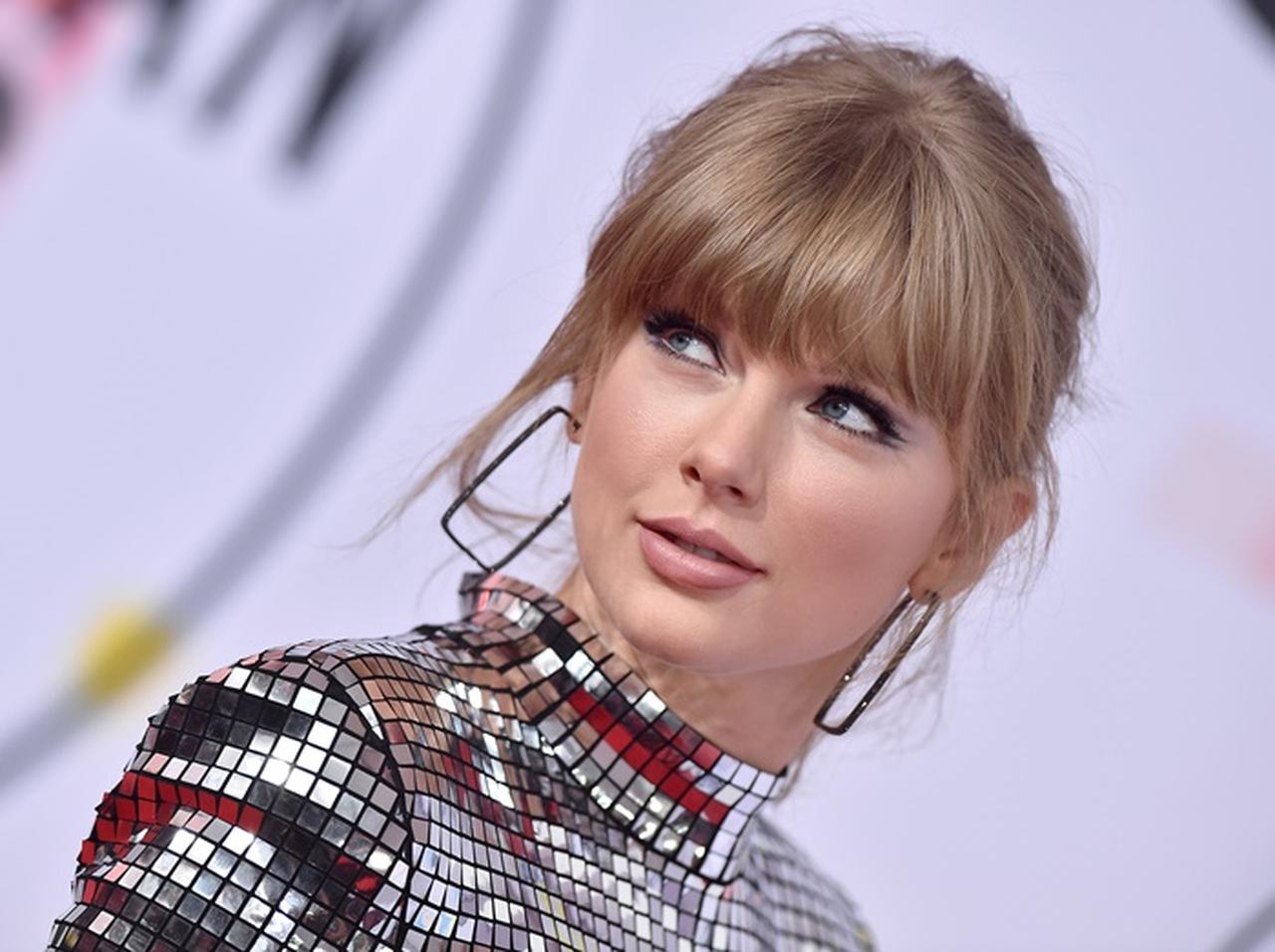 テイラー・スウィフト、ジャスティン・ビーバーの「触れられたくない過去」を暴露