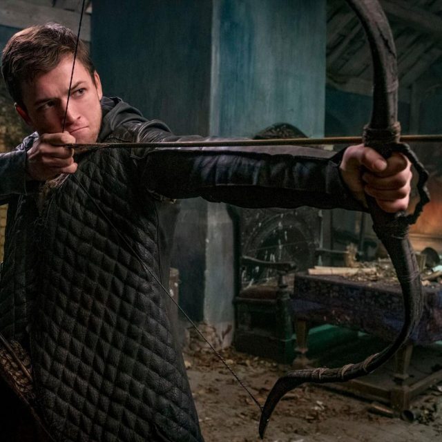 俳優タロン・エガートン主演『フッド：ザ・ビギニング』10月18日公開
