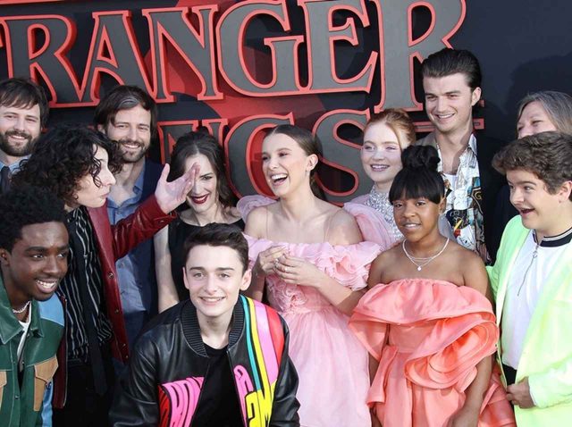 『ストレンジャー・シングス』、ある俳優がグループチャットから強制退会の笑える理由