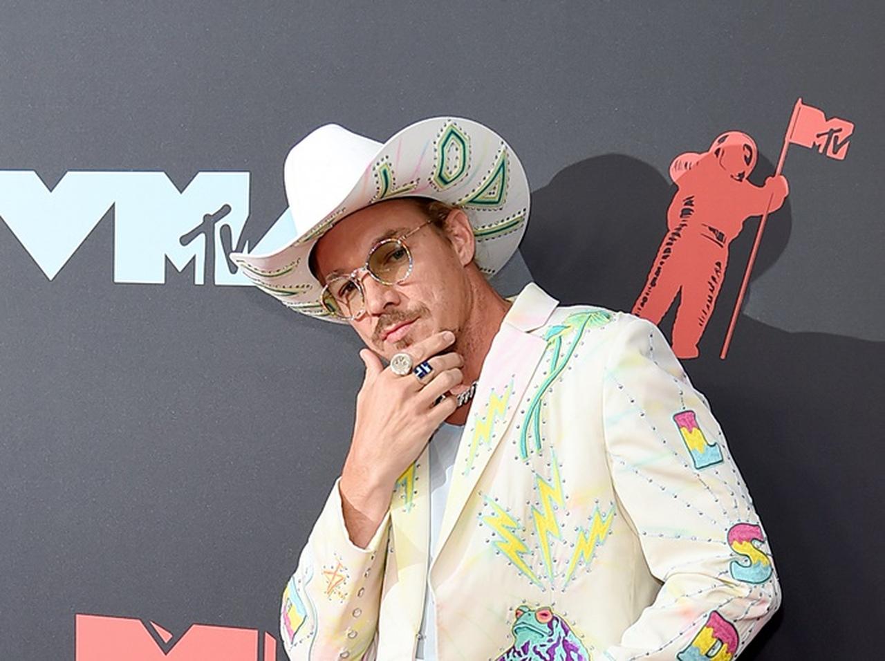 ディプロ、自分を全面に押し出した衣装がさすが【VMA2019】