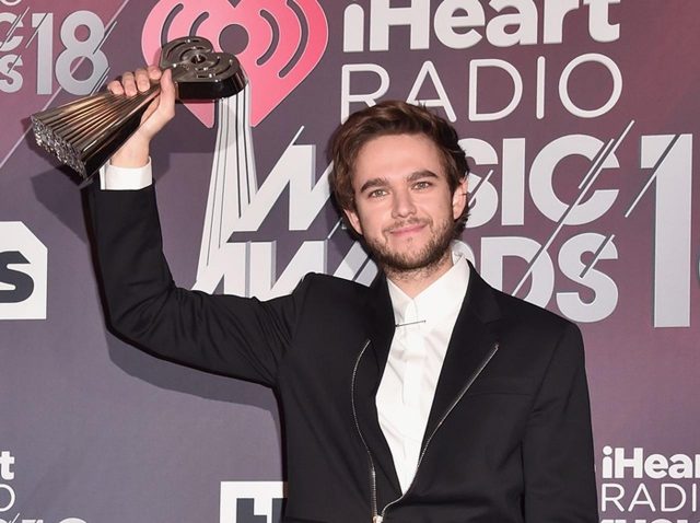 ゼッド、「男性器のサイズは小さいほうが良い」というニュースに喜びを露わに