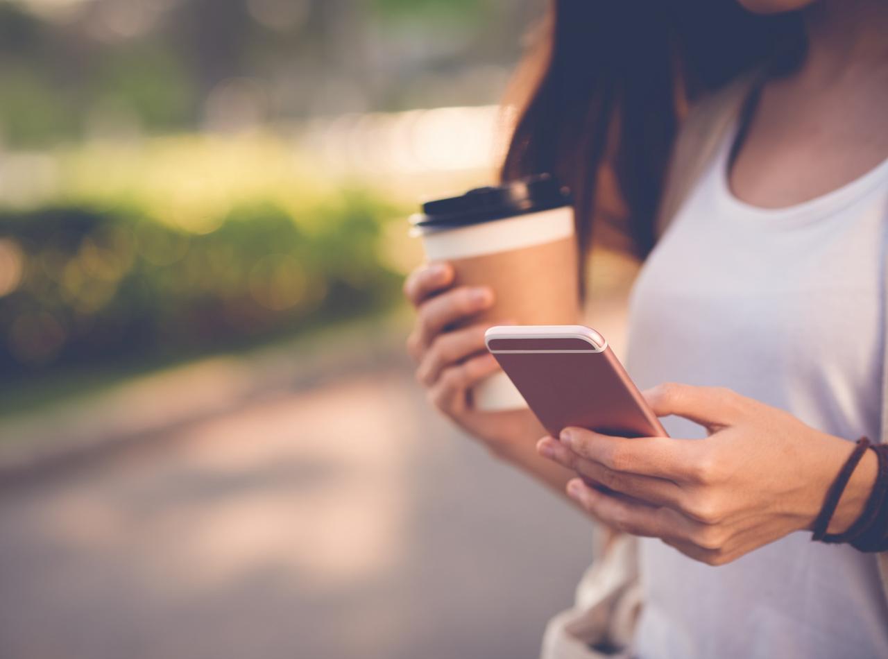 「ご縁のある赤の他人」にメールする行為が流行中