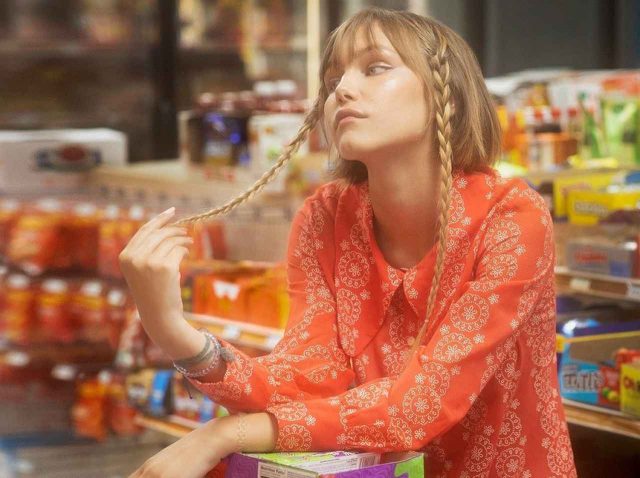 グレース・ヴァンダーウォール、新曲「ウェイスト・マイ・タイム」をMVつきで電撃発表