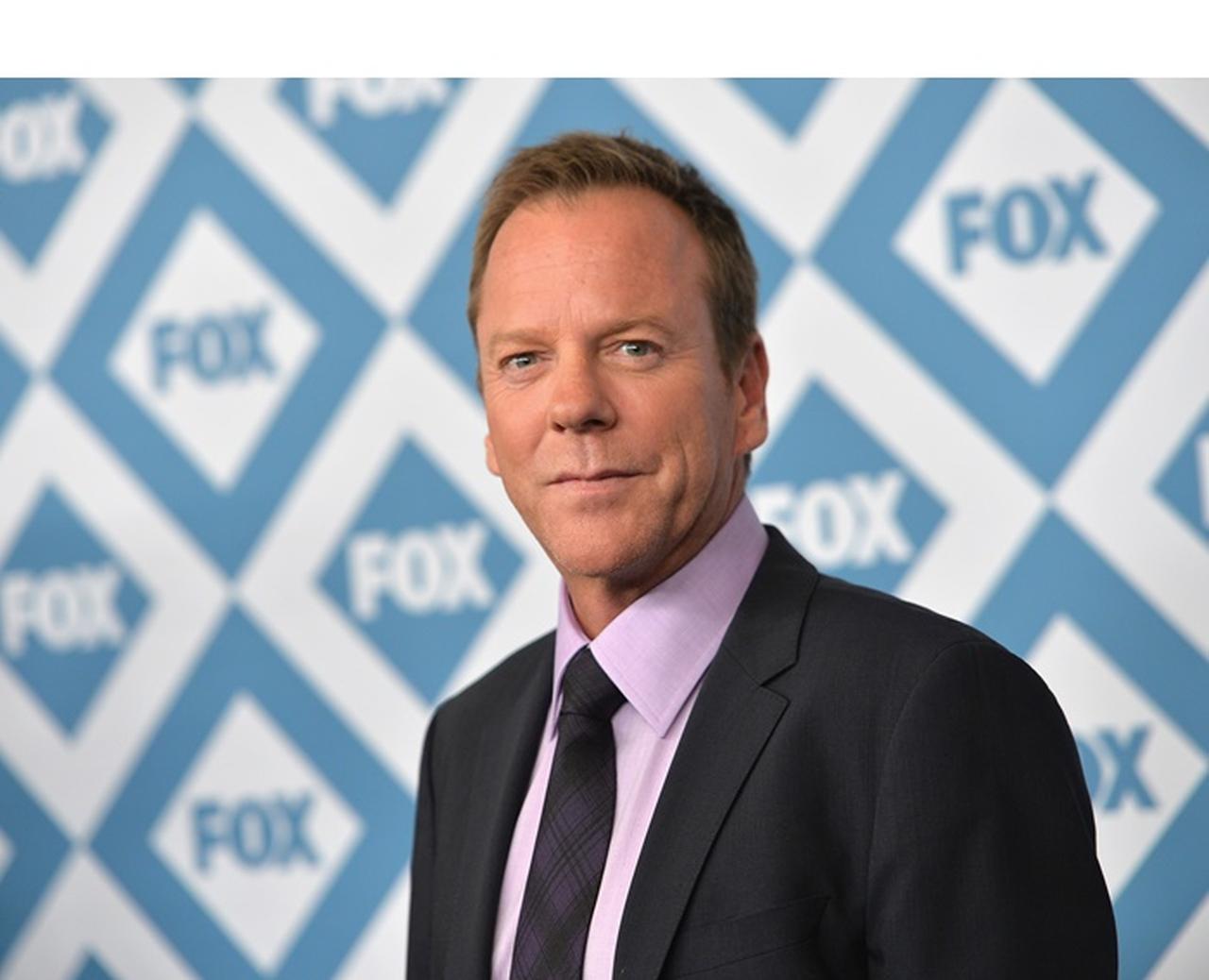 『24』キーファー・サザーランド、大怪我を負うも自虐ネタ炸裂