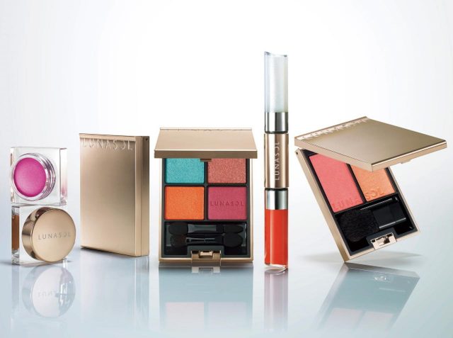 ルナソル、鮮烈な色にオーロラが輝く秋コレクションが発売