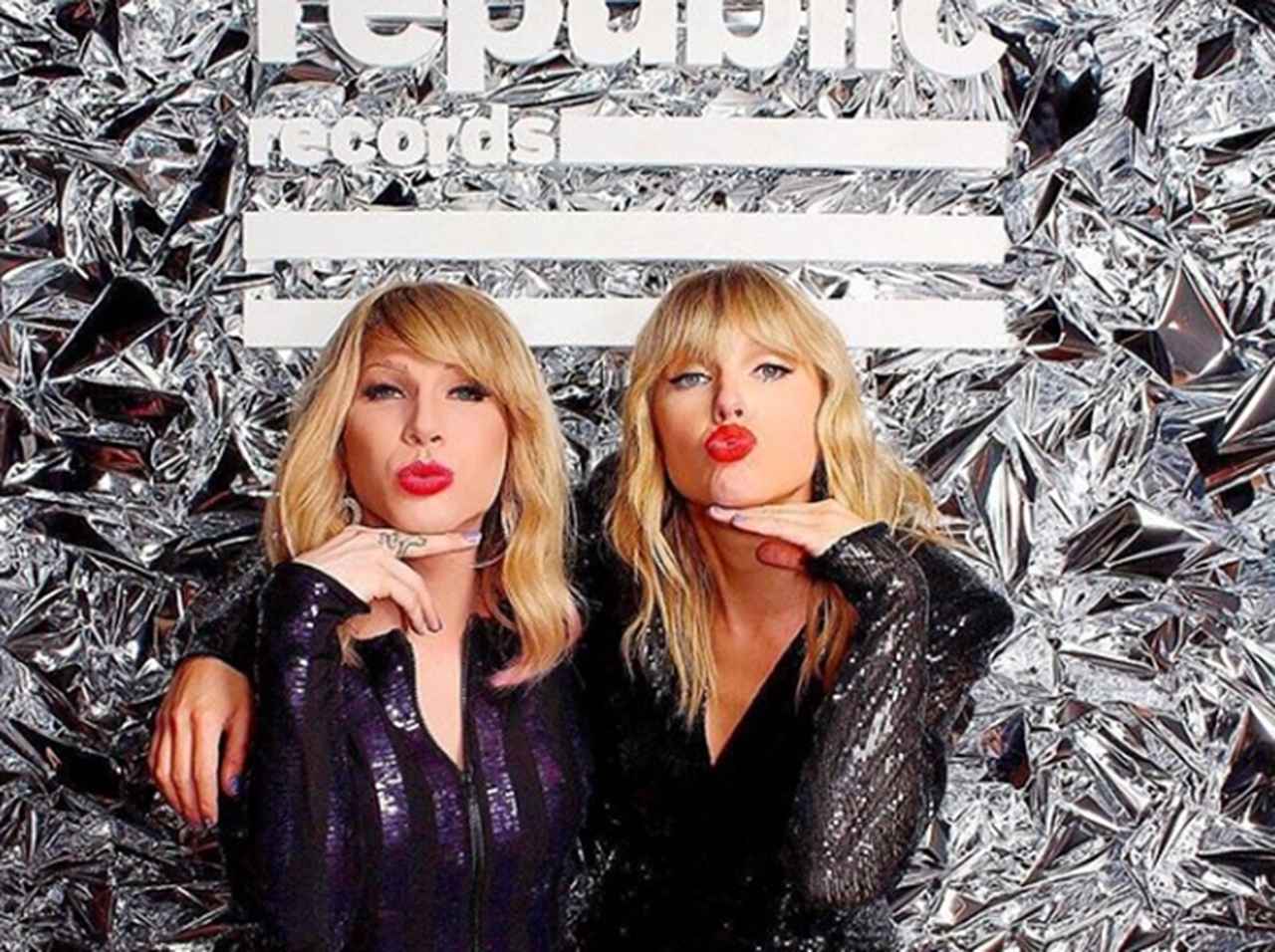 テイラー・スウィフト、VMAの舞台裏で「そっくりさん事件」に反応していた