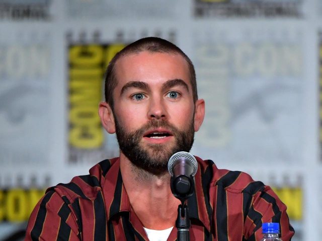 チェイス・クロフォード、筋肉ムキムキ写真の「アソコ」が加工されファンがざわつく